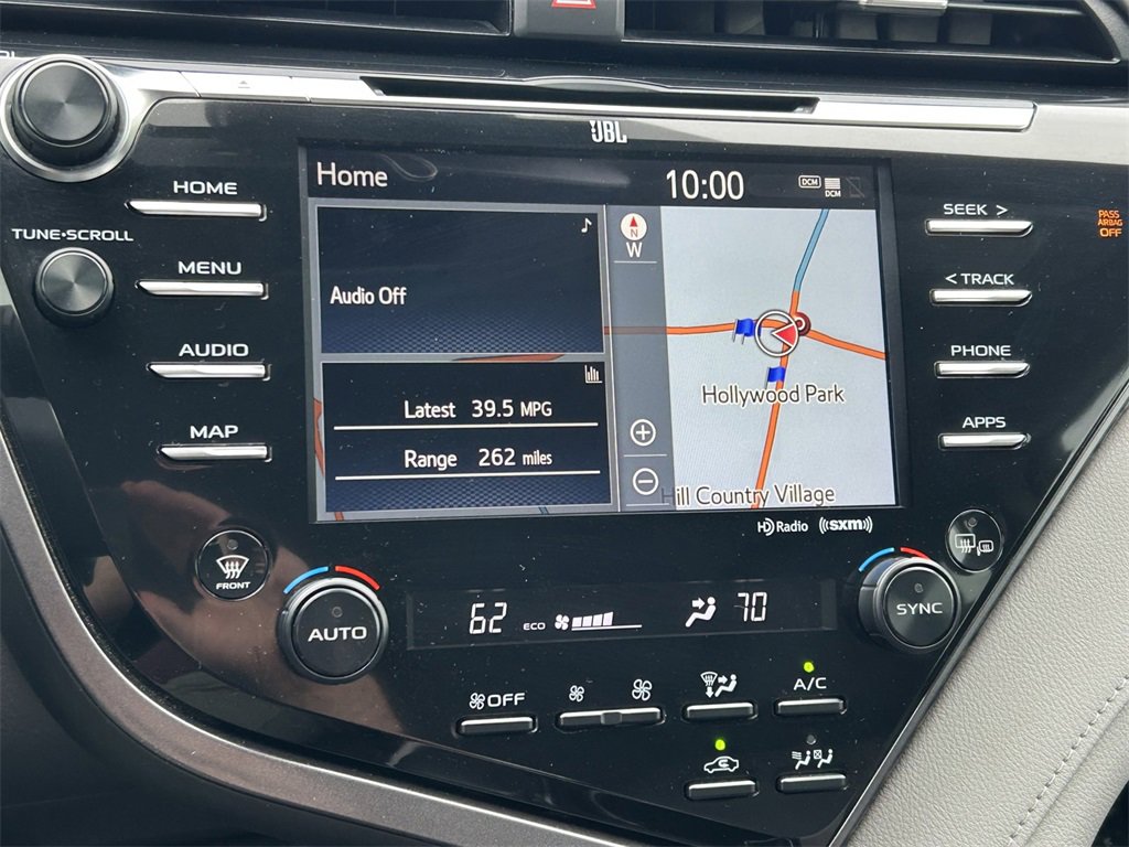 Used 2019 Toyota Camry LE image 30