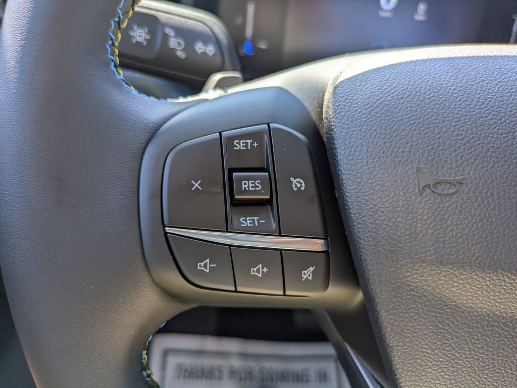 New 2025 Ford Maverick Lobo image 18