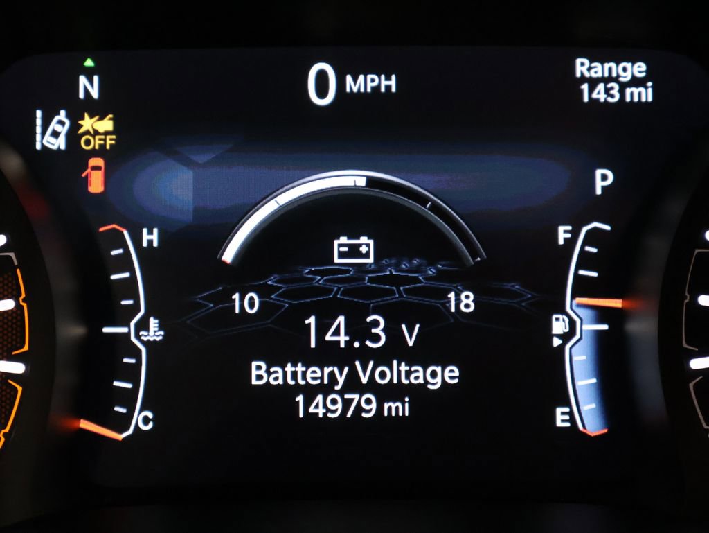 Used 2024 Jeep Compass Latitude image 39