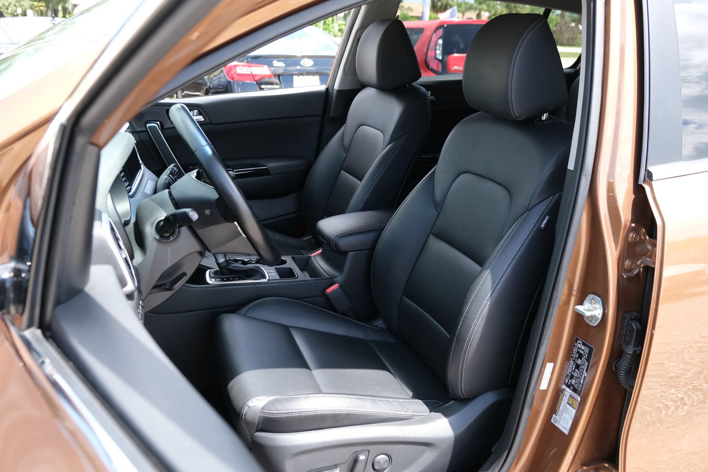 Used 2021 Kia Sportage EX FWD image 9