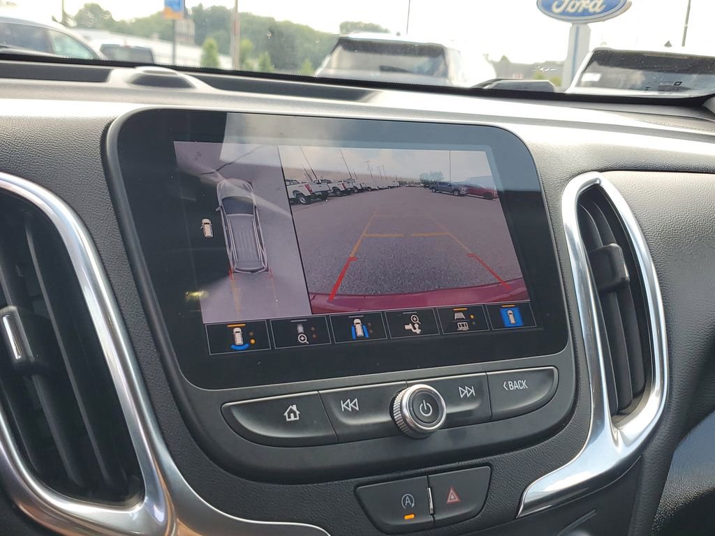 Used 2023 Chevrolet Equinox LT image 23