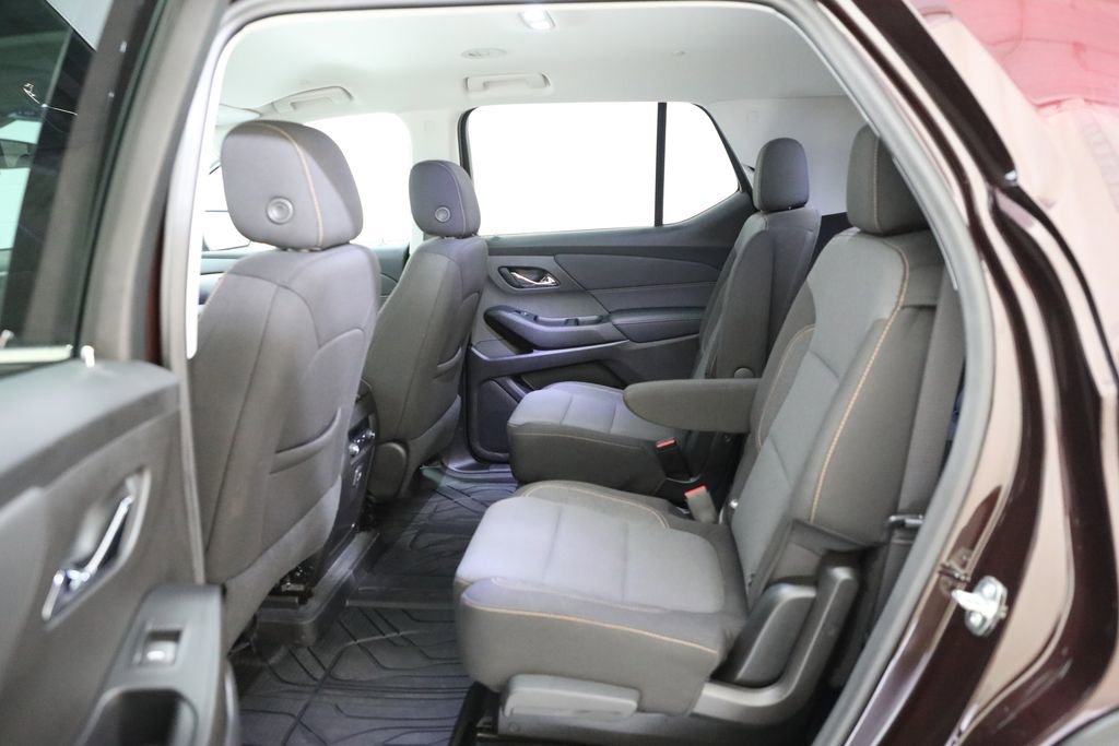 Certified 2021 Chevrolet Traverse LT w/ LPO, Floor Liner Package AWD/4WD image 10