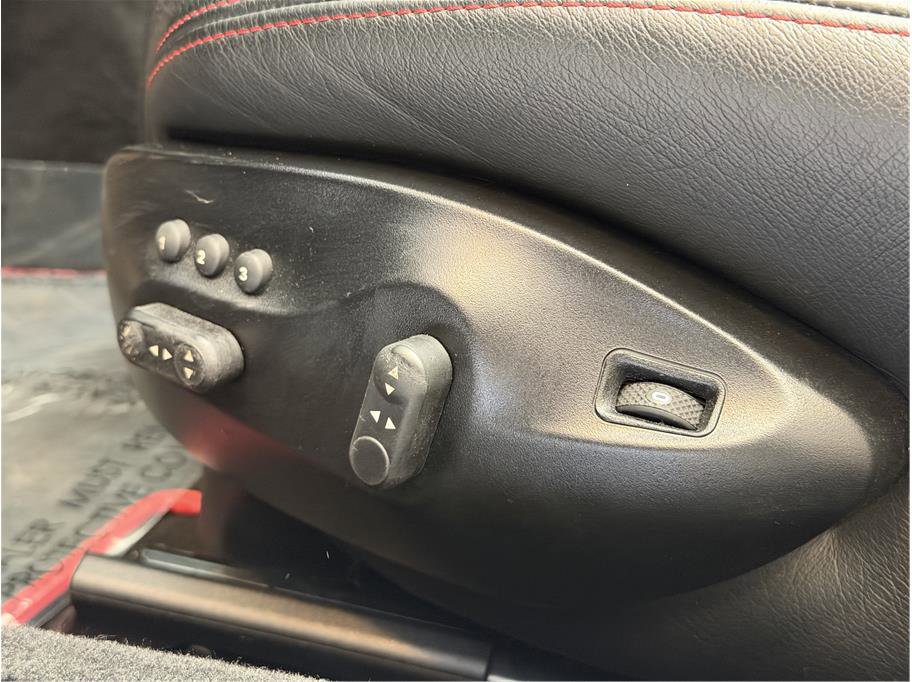 Used 2017 Maserati GranTurismo Sport RWD image 29
