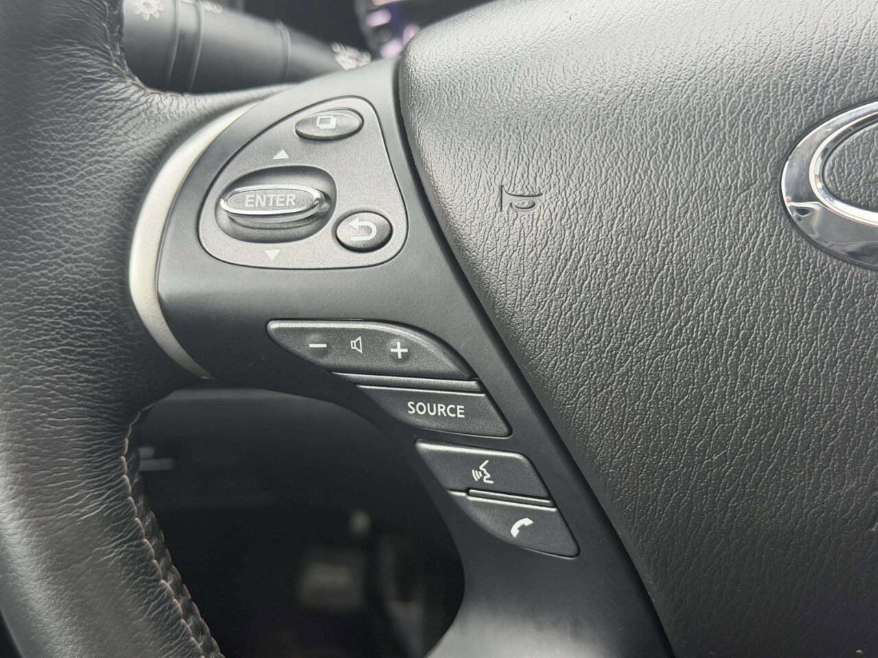 Used 2020 INFINITI QX60 Luxe w/ Essential Package AWD/4WD image 44