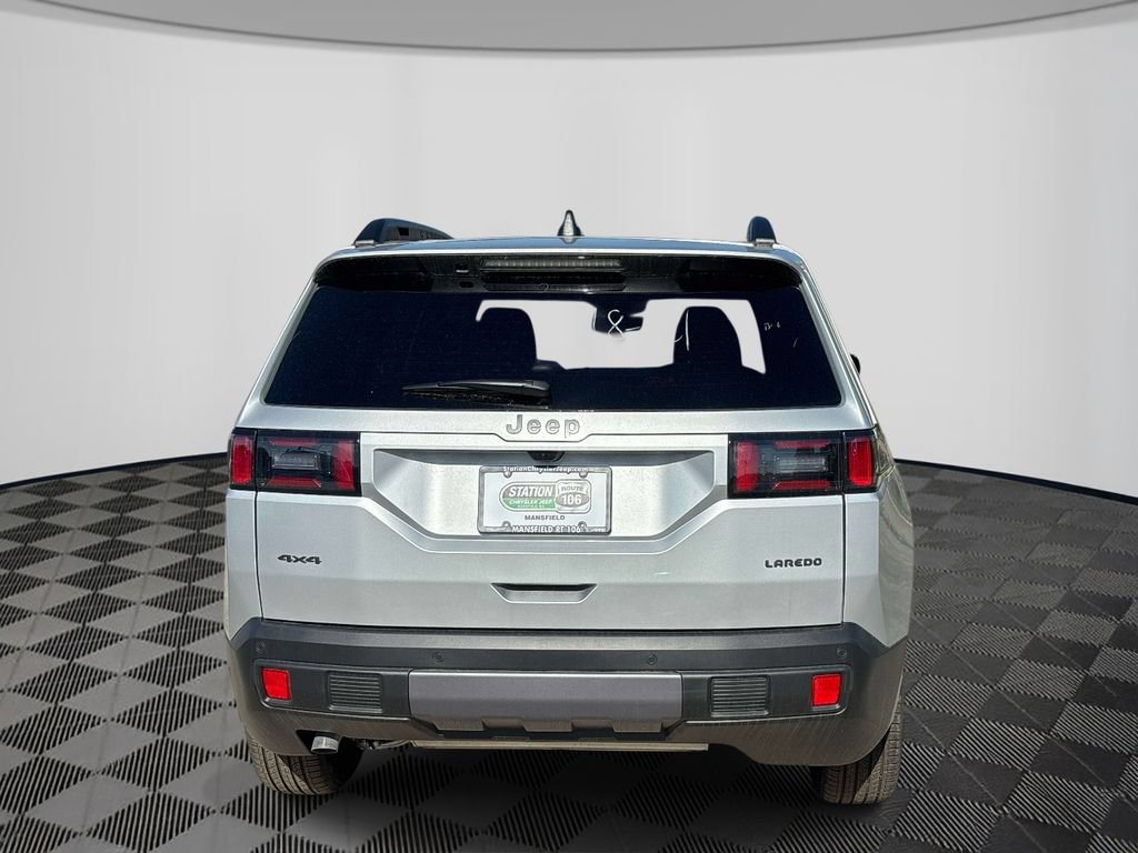 New 2026 Jeep Cherokee Laredo AWD/4WD image 3