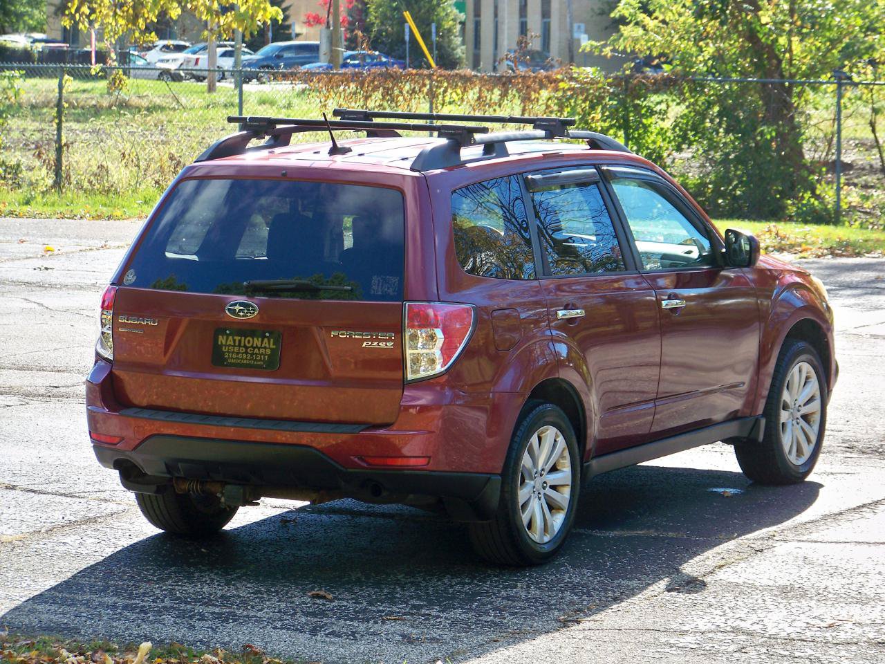 Used 2013 Subaru Forester 2.5X Premium w/ Popular Pkg 3 AWD/4WD image 8