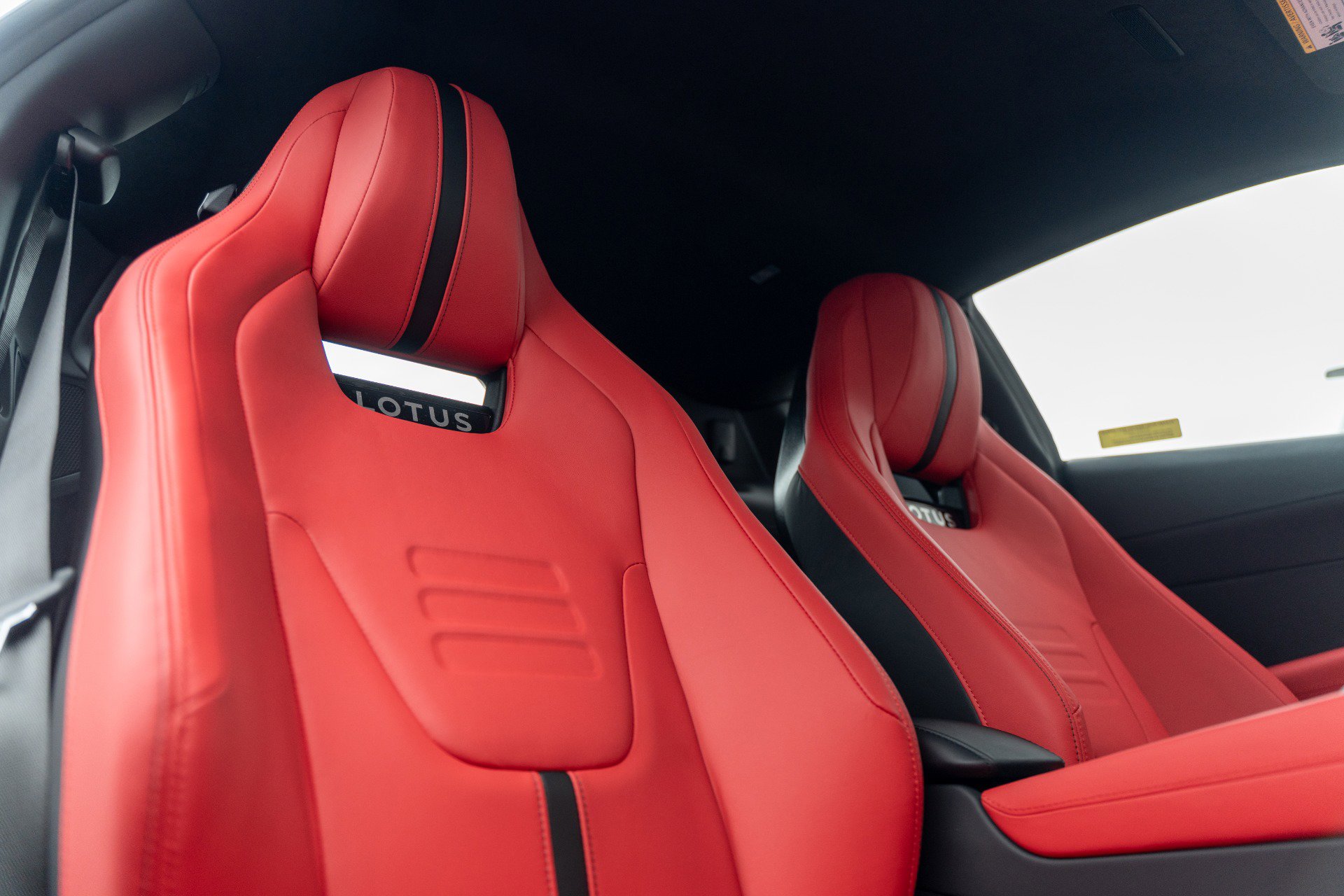 New 2026 Lotus Emira SE image 24