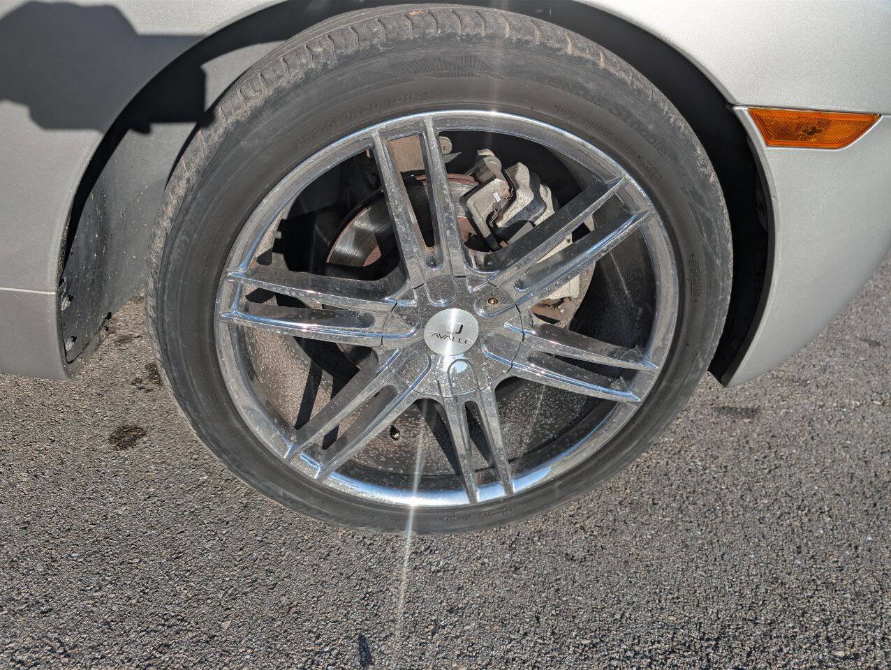 Used 2004 Chevrolet SSR w/ Preferred Equipment Group image 24