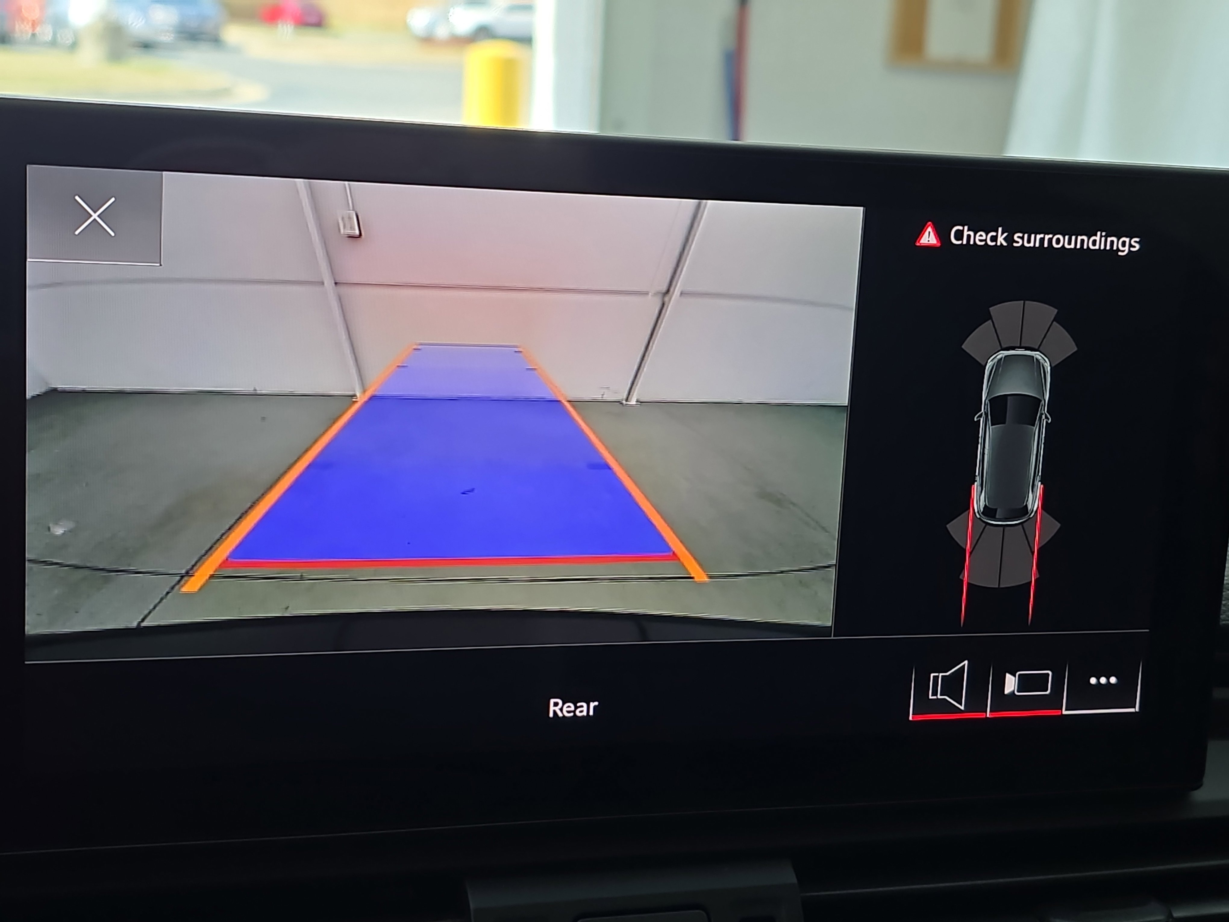 Used 2023 Audi Q5 2.0T Premium w/ Convenience Package image 23