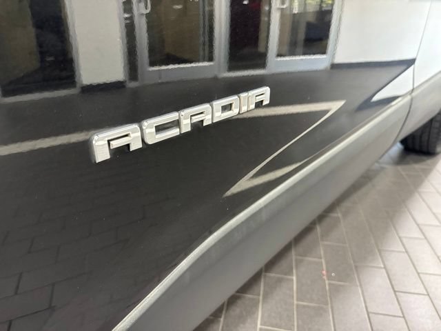 Used 2017 GMC Acadia SLE FWD image 35