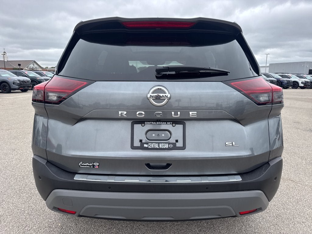 Used 2021 Nissan Rogue SL w/ Premium Package FWD image 5