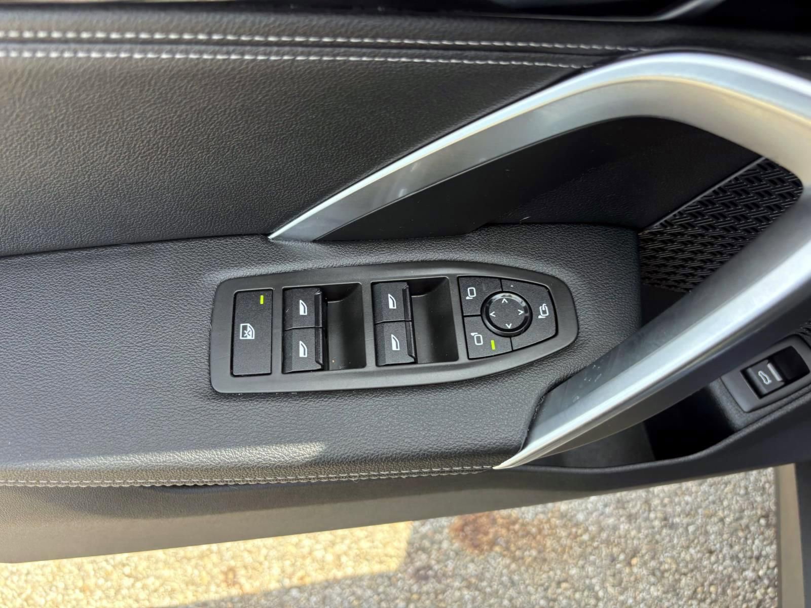 Used 2023 BMW X1 xDrive28i AWD/4WD image 13