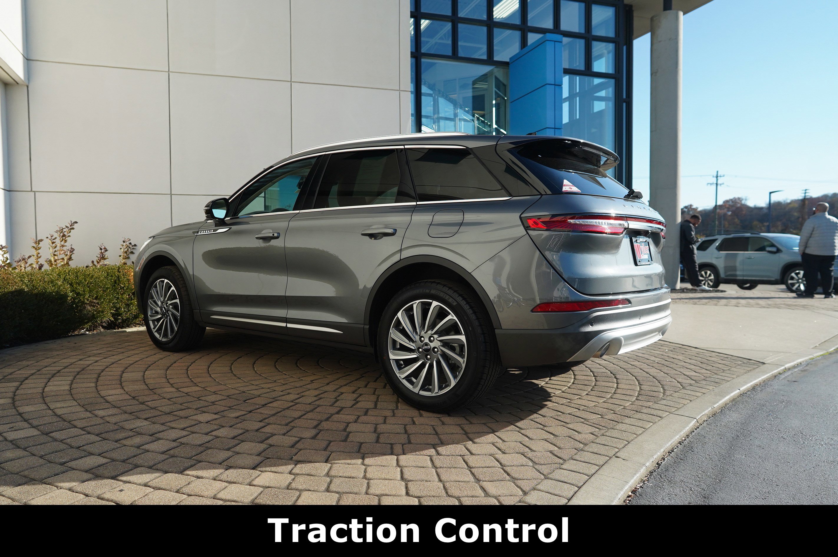 Used 2024 Lincoln Corsair Reserve w/ Equipment Group 201A image 18