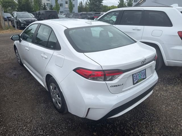 Used 2020 Toyota Corolla LE FWD image 4