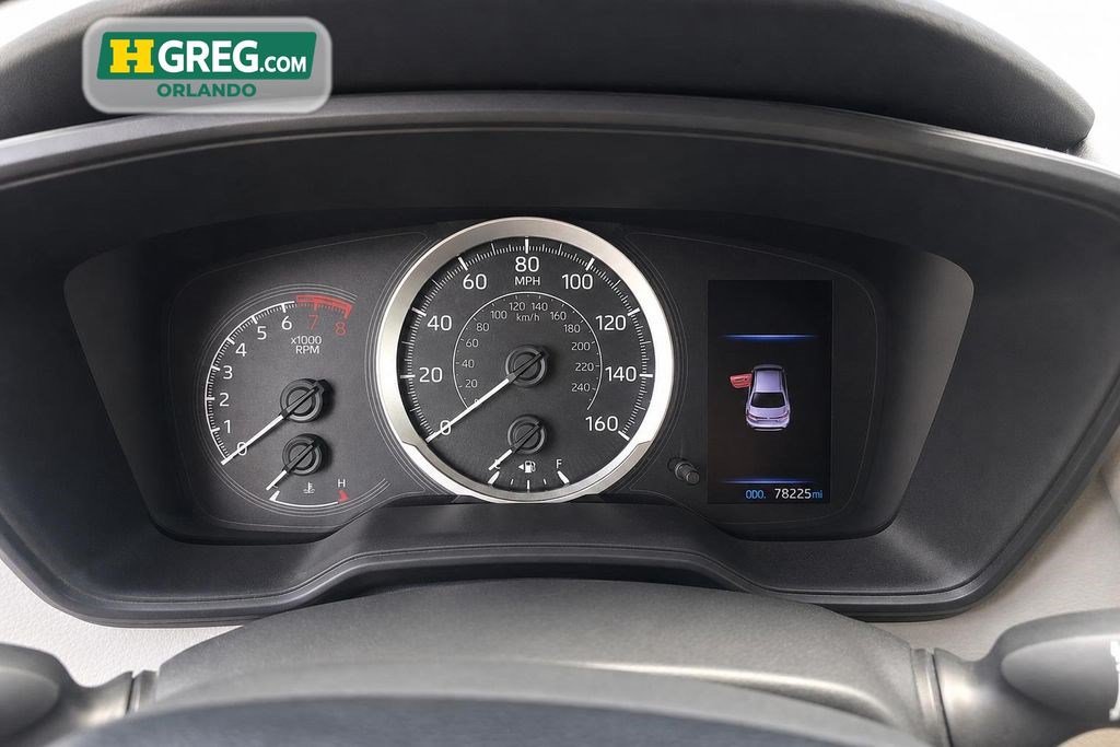 Used 2020 Toyota Corolla LE FWD image 10