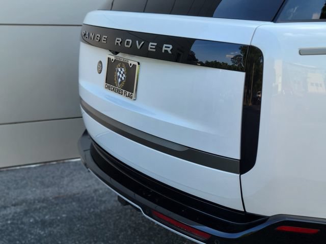 Used 2025 Land Rover Range Rover Long Wheelbase Autobiography AWD/4WD image 52