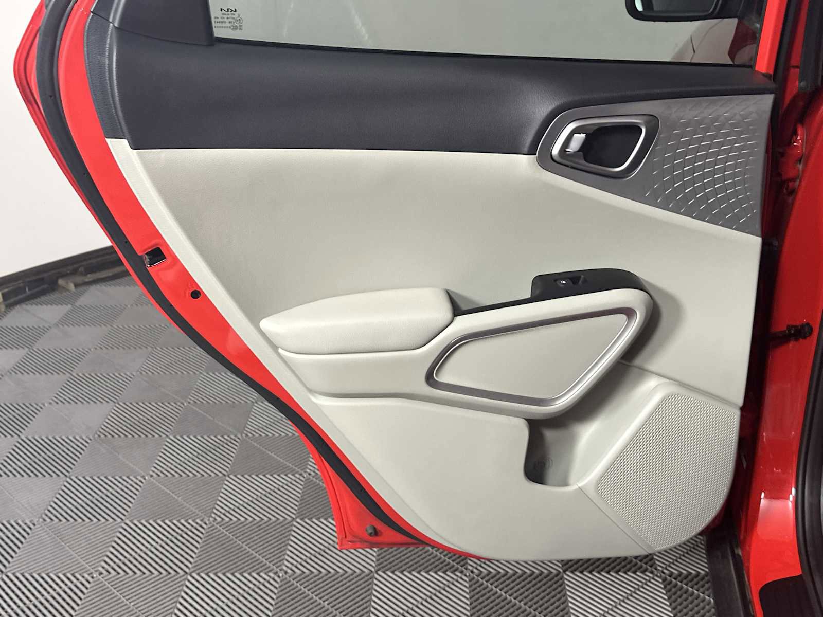 Used 2023 Kia Soul LX FWD image 24