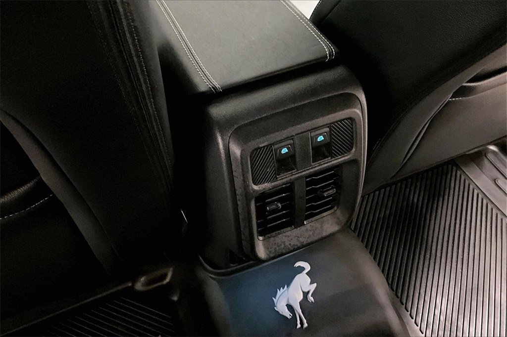 Used 2025 Ford Bronco Outer Banks image 23