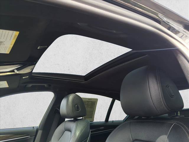 Used 2018 BMW 530e RWD image 16