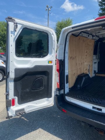 Used 2018 Ford Transit 250 130 Low Roof w/ Exterior Upgrade Package RWD image 10