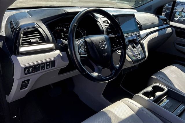 Used 2018 Honda Odyssey Elite image 14