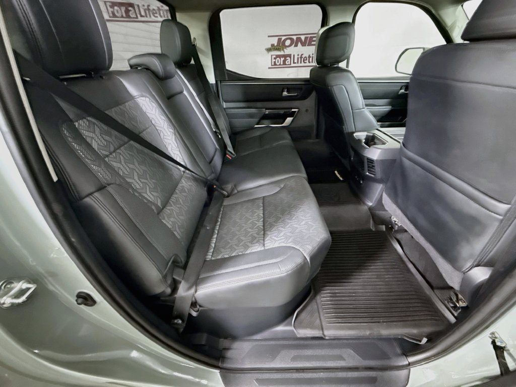 Used 2024 Toyota Tundra Limited AWD/4WD image 27