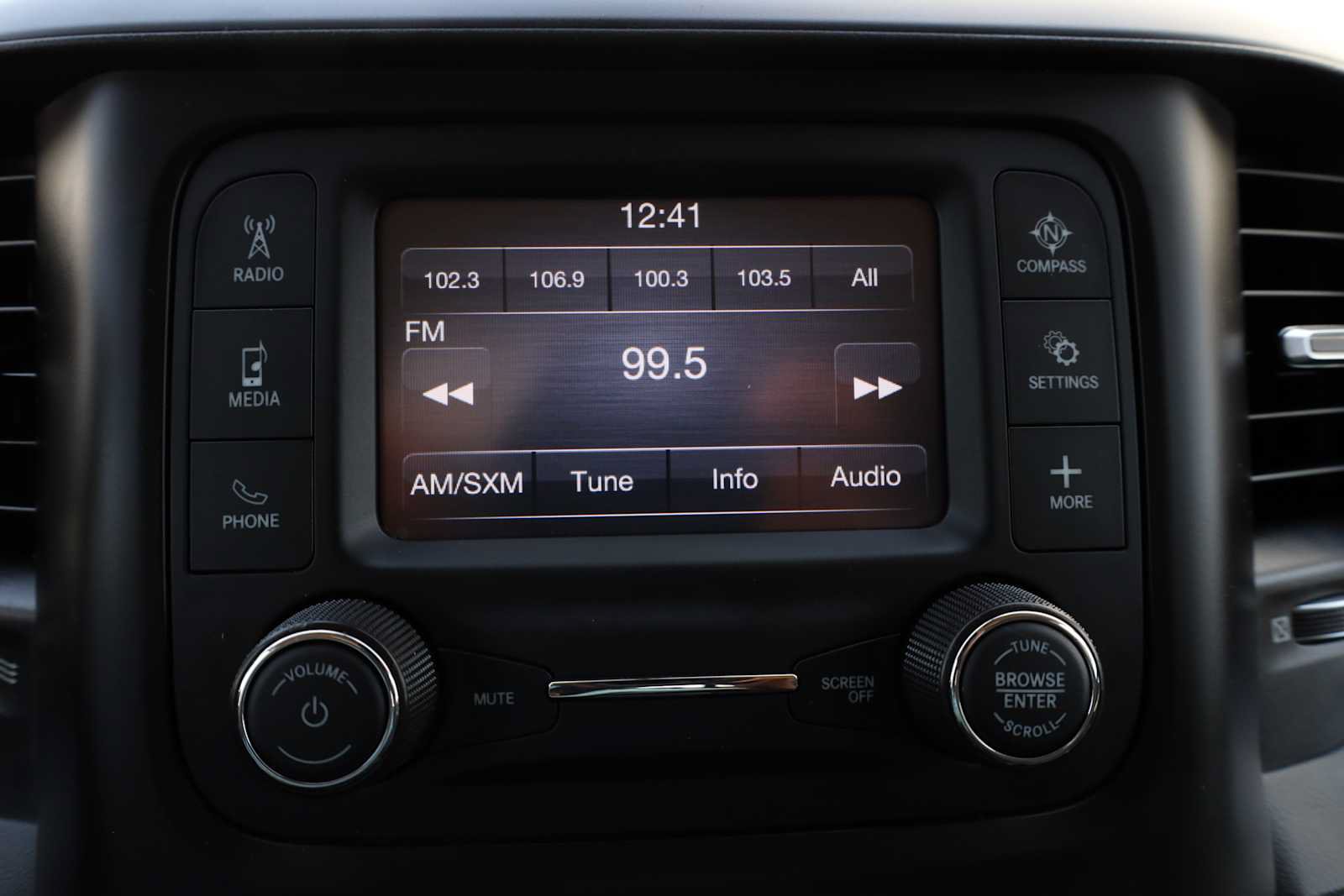 Used 2019 RAM 2500 Tradesman AWD/4WD image 30