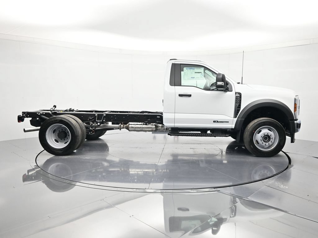 New 2026 Ford F600 4x4 Regular Cab Super Duty w/ XL Chrome Package image 4