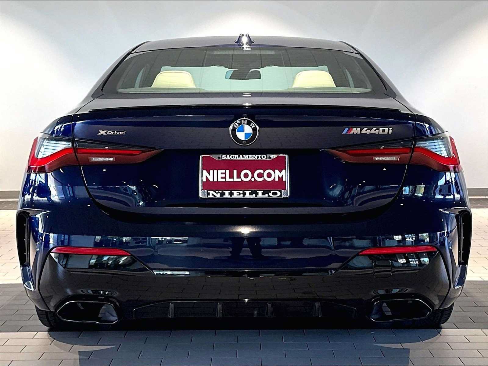 Used 2024 BMW 440i xDrive Coupe AWD/4WD image 9