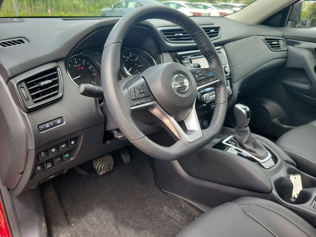 Used 2019 Nissan Rogue SL w/ Premium Package AWD/4WD image 13