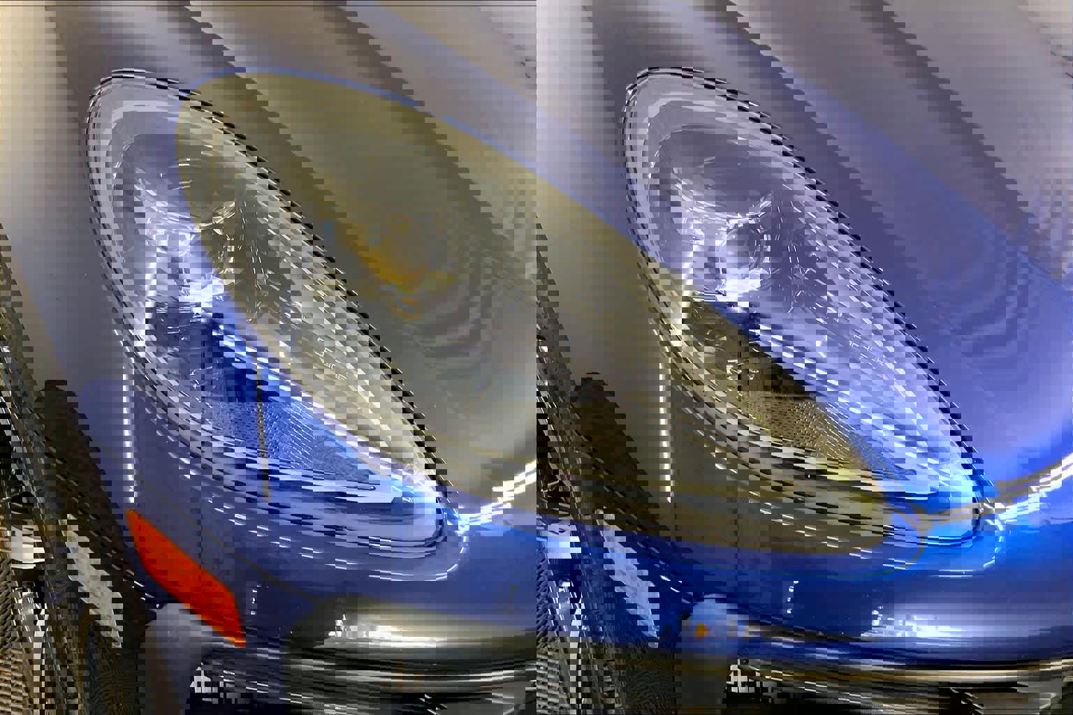 Used 2025 Porsche Macan GTS image 12