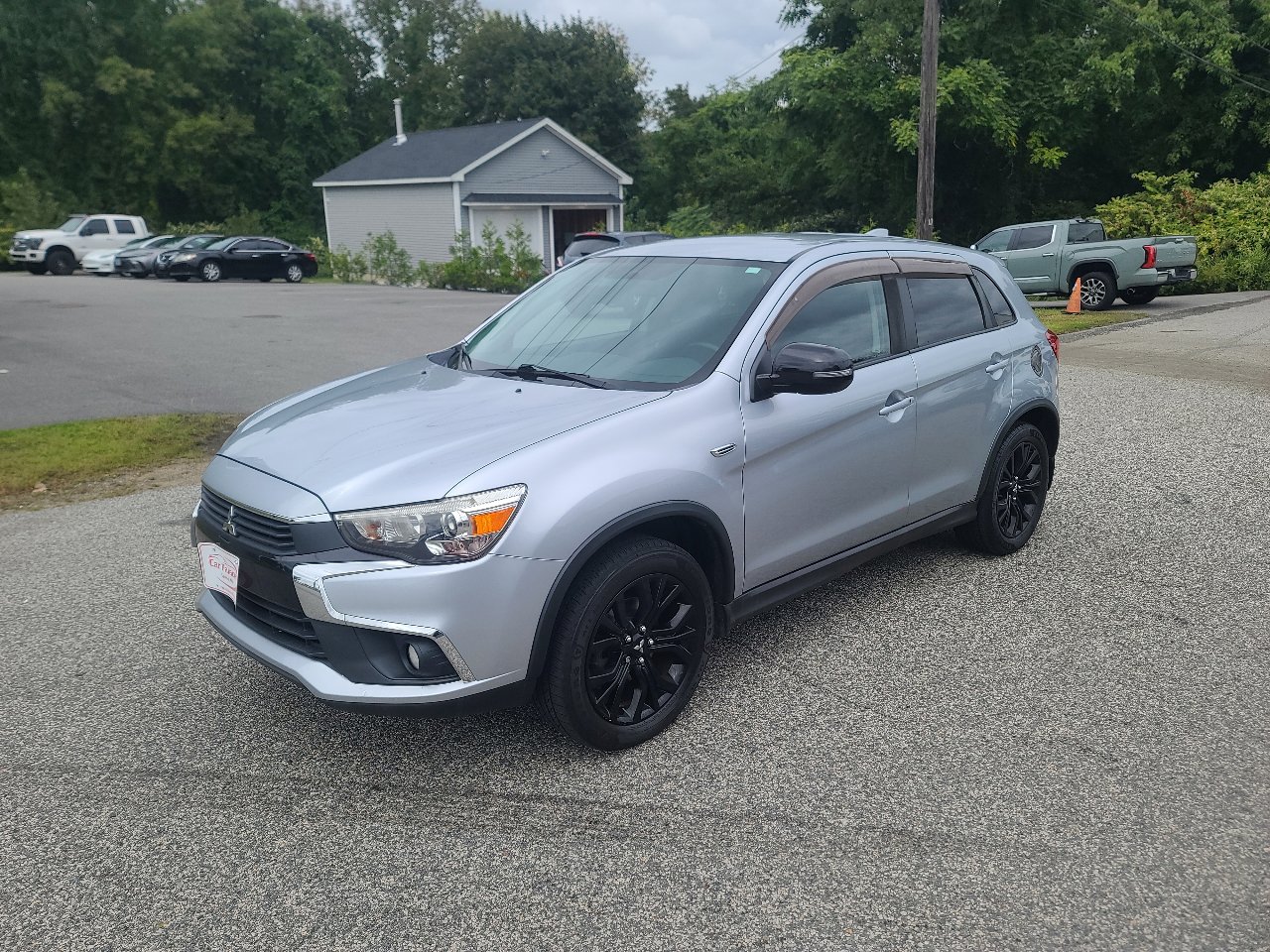 Used 2017 Mitsubishi Outlander Sport LE image 3