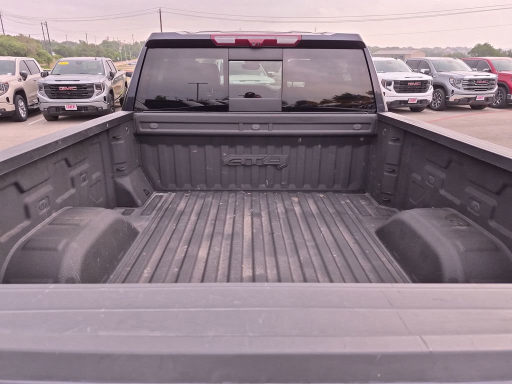 Used 2022 GMC Sierra 1500 AT4 w/ AT4 Premium Package AWD/4WD image 40