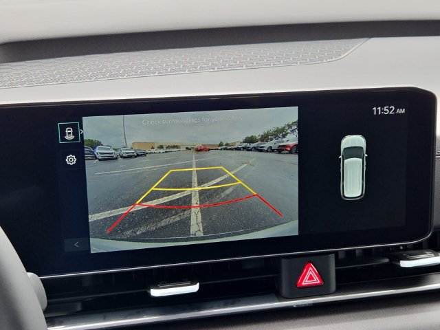 New 2026 Kia Carnival EX FWD image 8