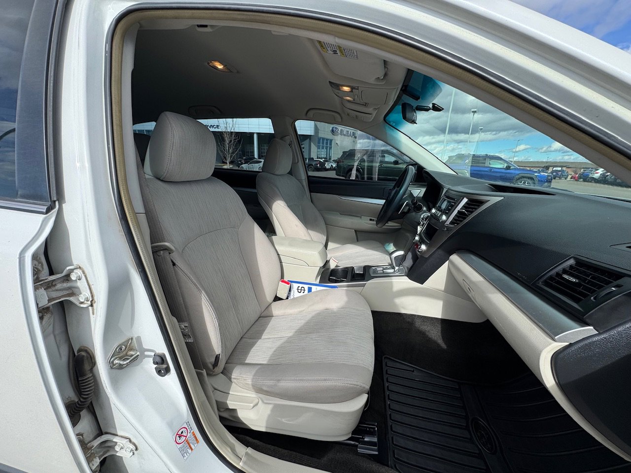 Used 2014 Subaru Outback 2.5i image 44