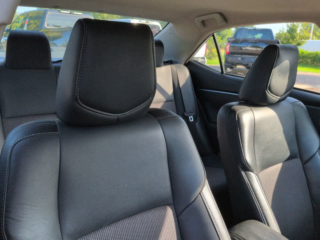 Used 2015 Toyota Corolla S FWD image 7