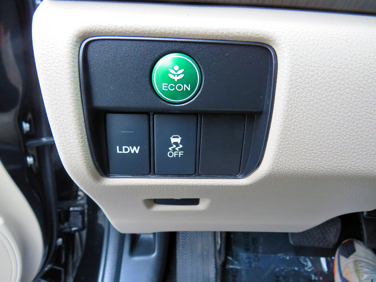 Used 2014 Honda Accord EX-L image 25