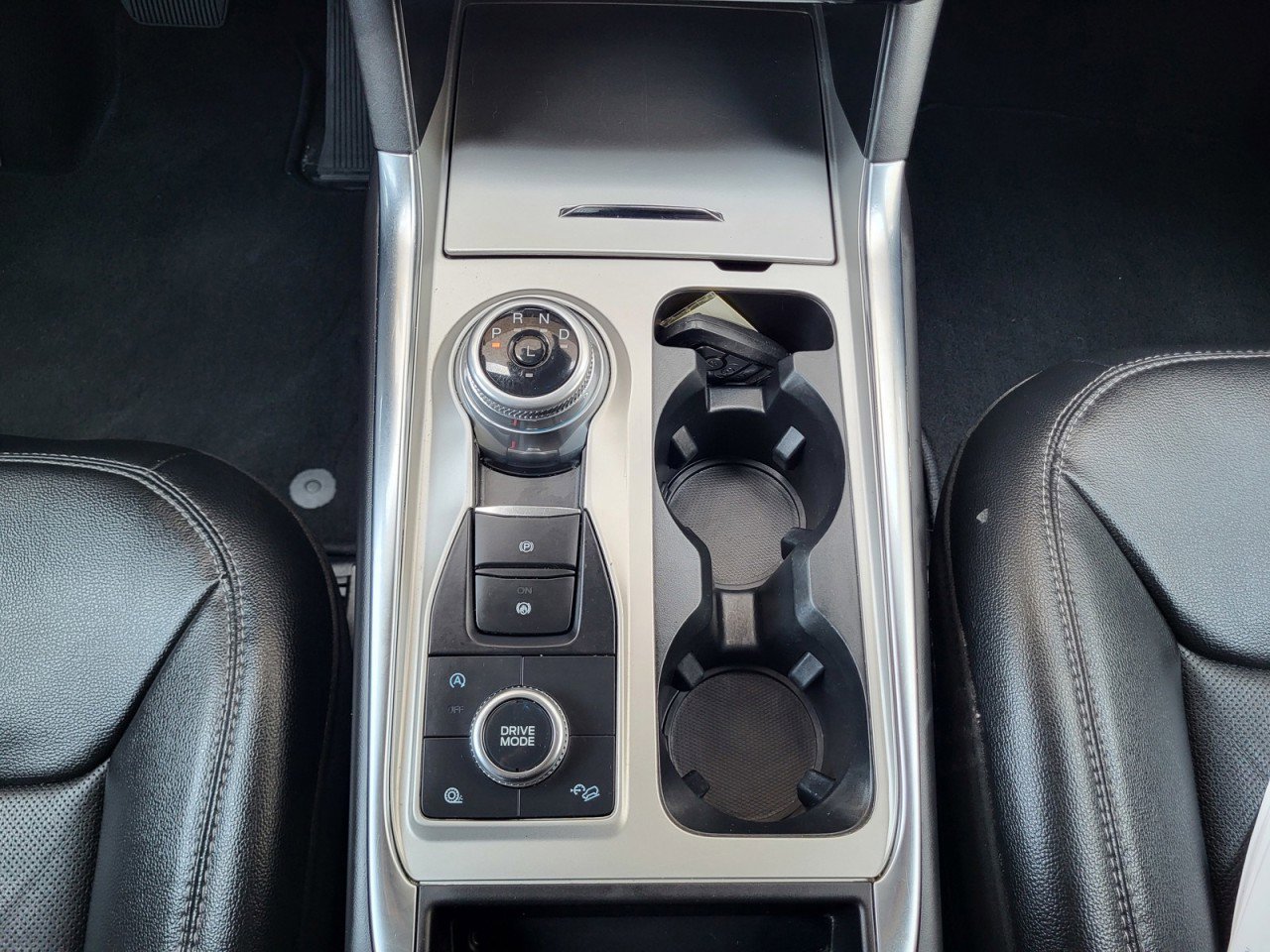 Used 2023 Ford Explorer Limited image 38