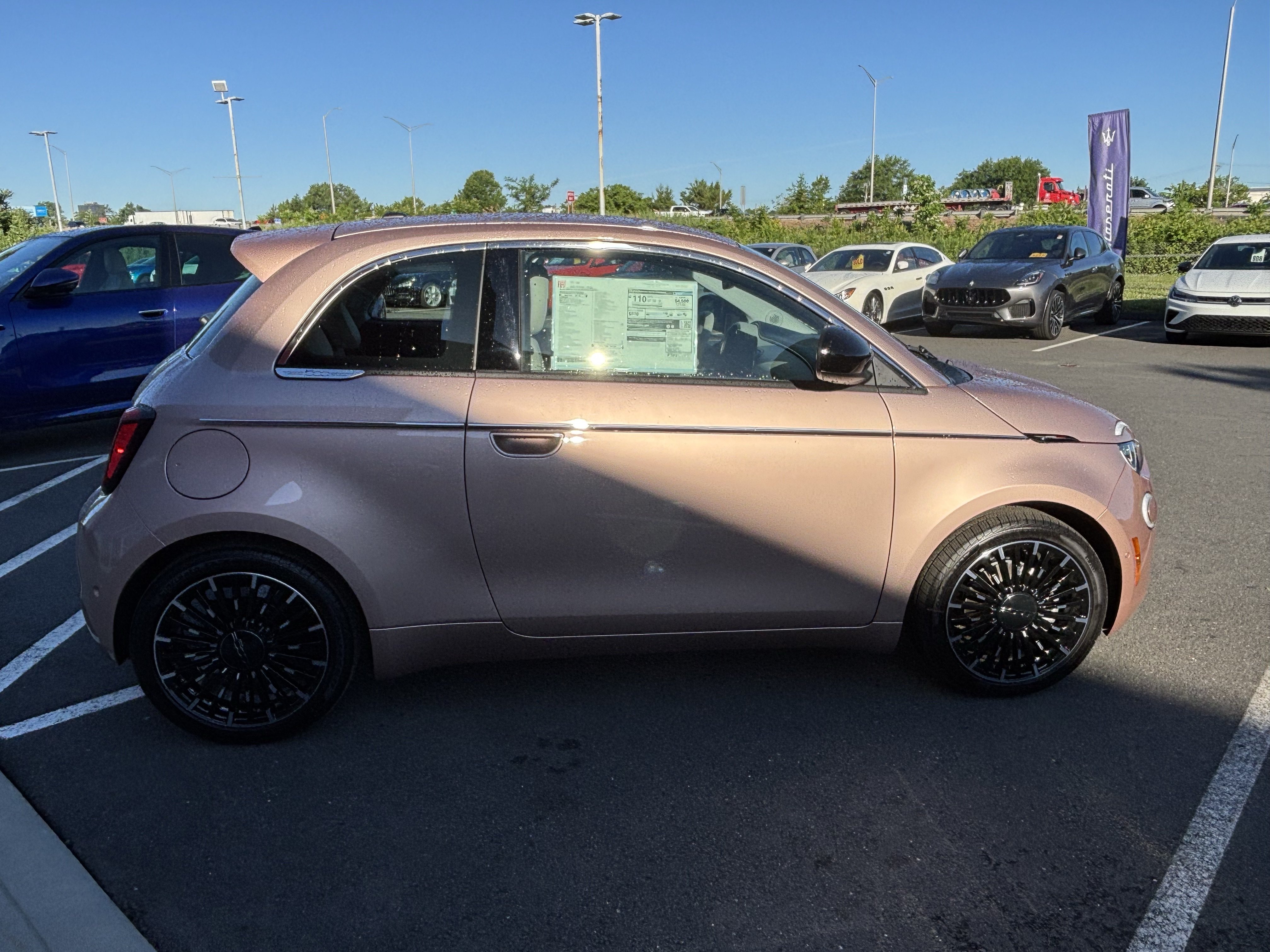 New 2026 FIAT 500 e Icona w/ Quick Order Package 21R FWD image 9