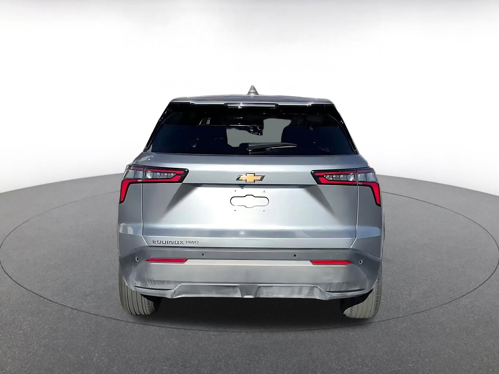 Used 2025 Chevrolet Equinox LT image 12