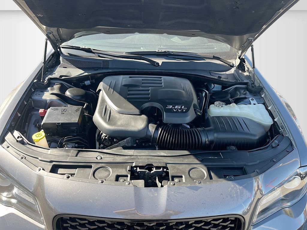 Used 2022 Chrysler 300 S image 30