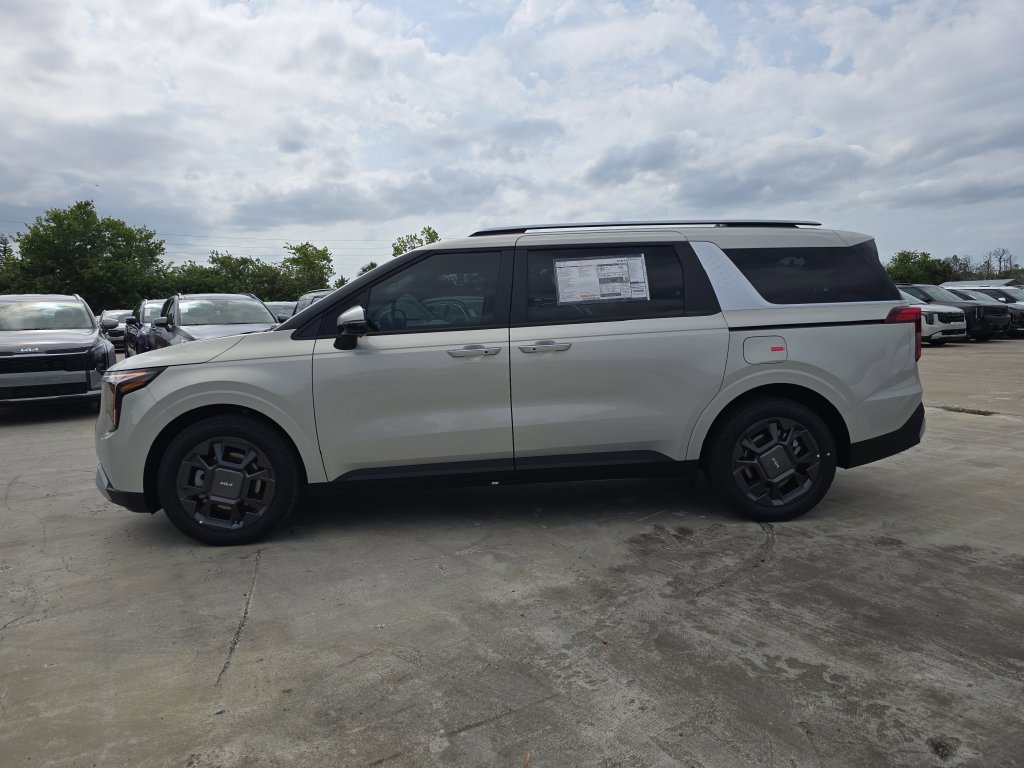 New 2026 Kia Carnival EX FWD image 5