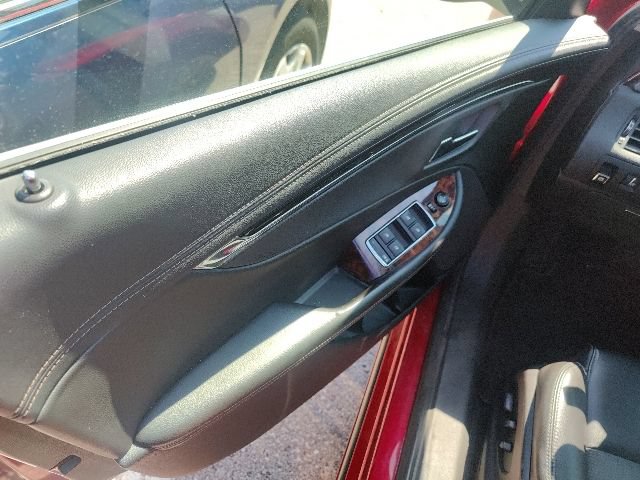 Used 2014 Chevrolet Impala LT w/ Convenience Package FWD image 17