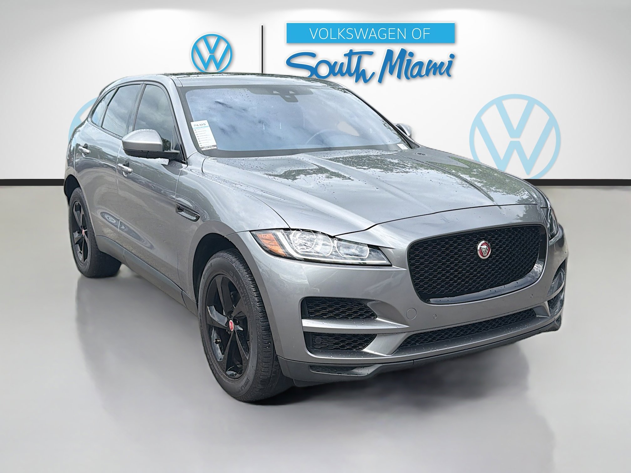 Used 2020 Jaguar F-PACE Premium AWD/4WD image 1