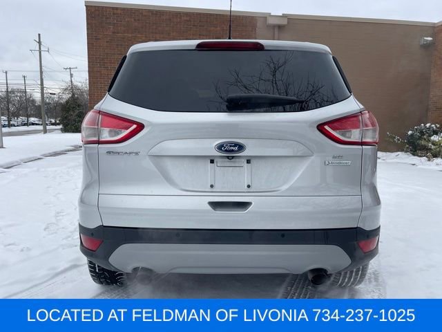 Used 2015 Ford Escape SE w/ Equipment Group 201A image 4