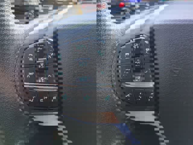 Used 2020 Ford Explorer Limited image 26