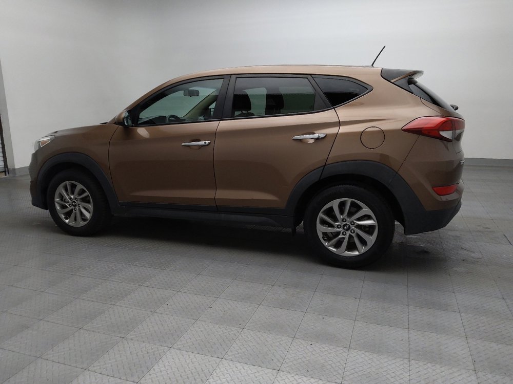 Used 2017 Hyundai Tucson SE image 3