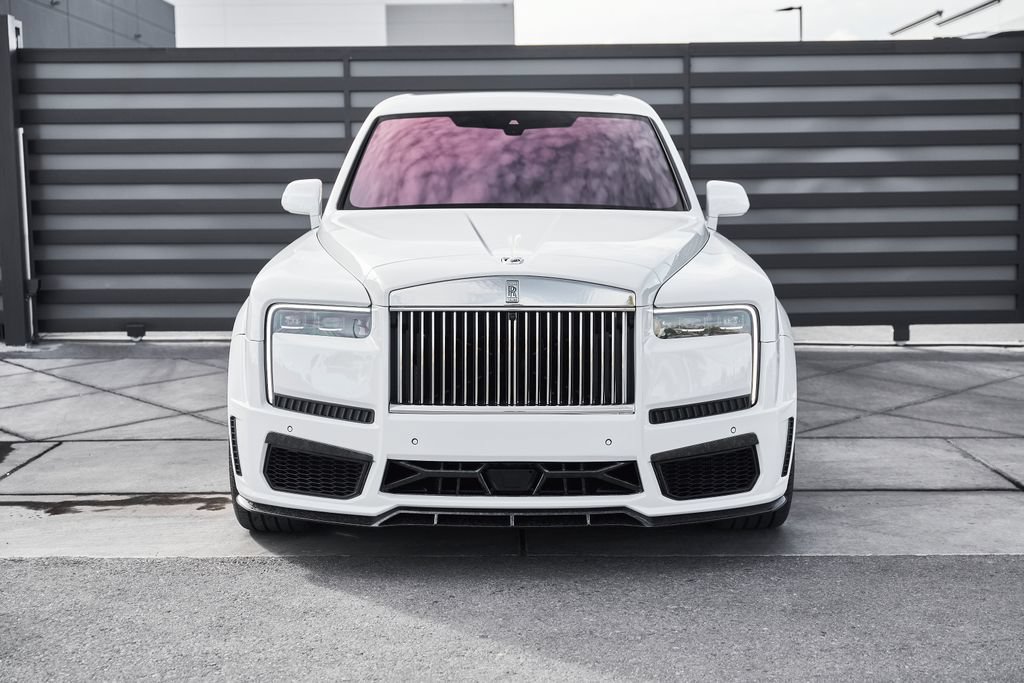 Used 2025 Rolls-Royce Cullinan AWD/4WD image 21