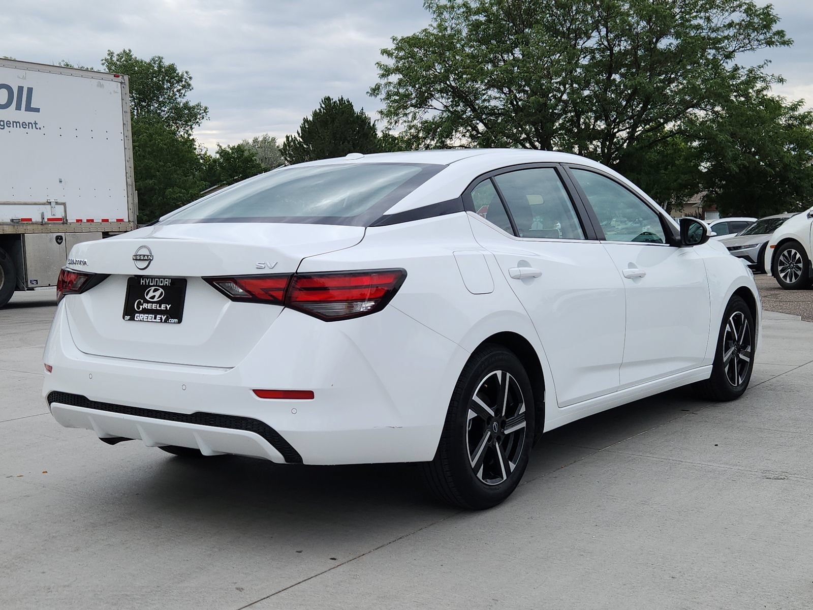 Used 2024 Nissan Sentra SV FWD image 5