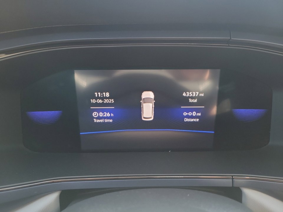 Used 2022 Volkswagen Taos SE image 13